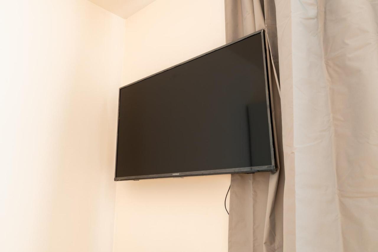 Brand New Studio Apartment #31 In Brand New Building With Free Parking In The Center Praga Zewnętrze zdjęcie